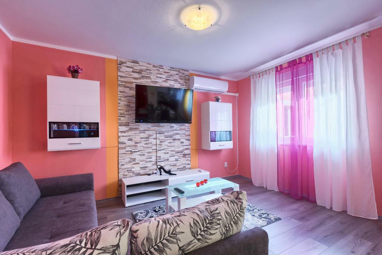 Apartman Modry بولا المظهر الخارجي الصورة