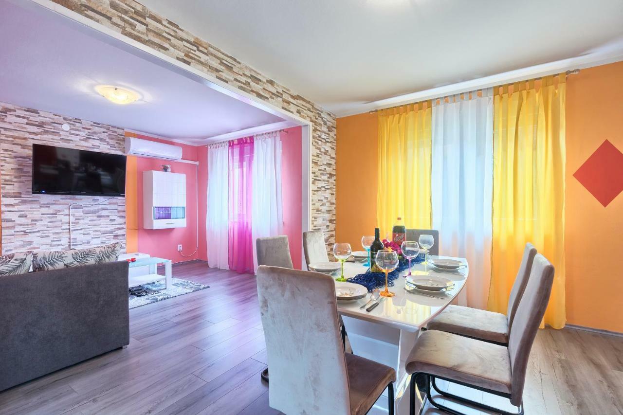 Apartman Modry بولا المظهر الخارجي الصورة