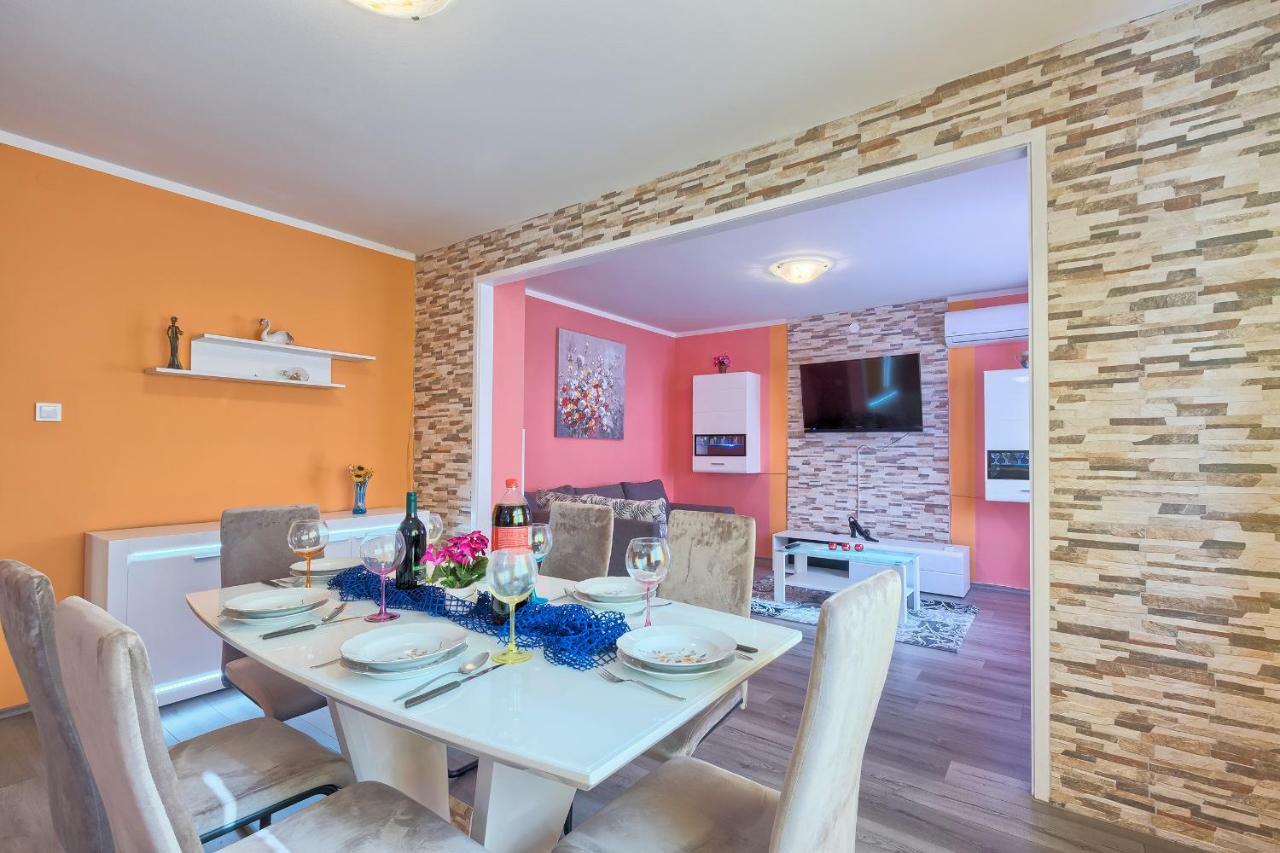 Apartman Modry بولا المظهر الخارجي الصورة